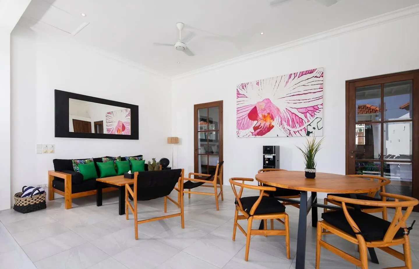 Gorgeous 2 Bed Pool Villa, Walk To Seminyak Beach 0*, スミニャック インドネシア