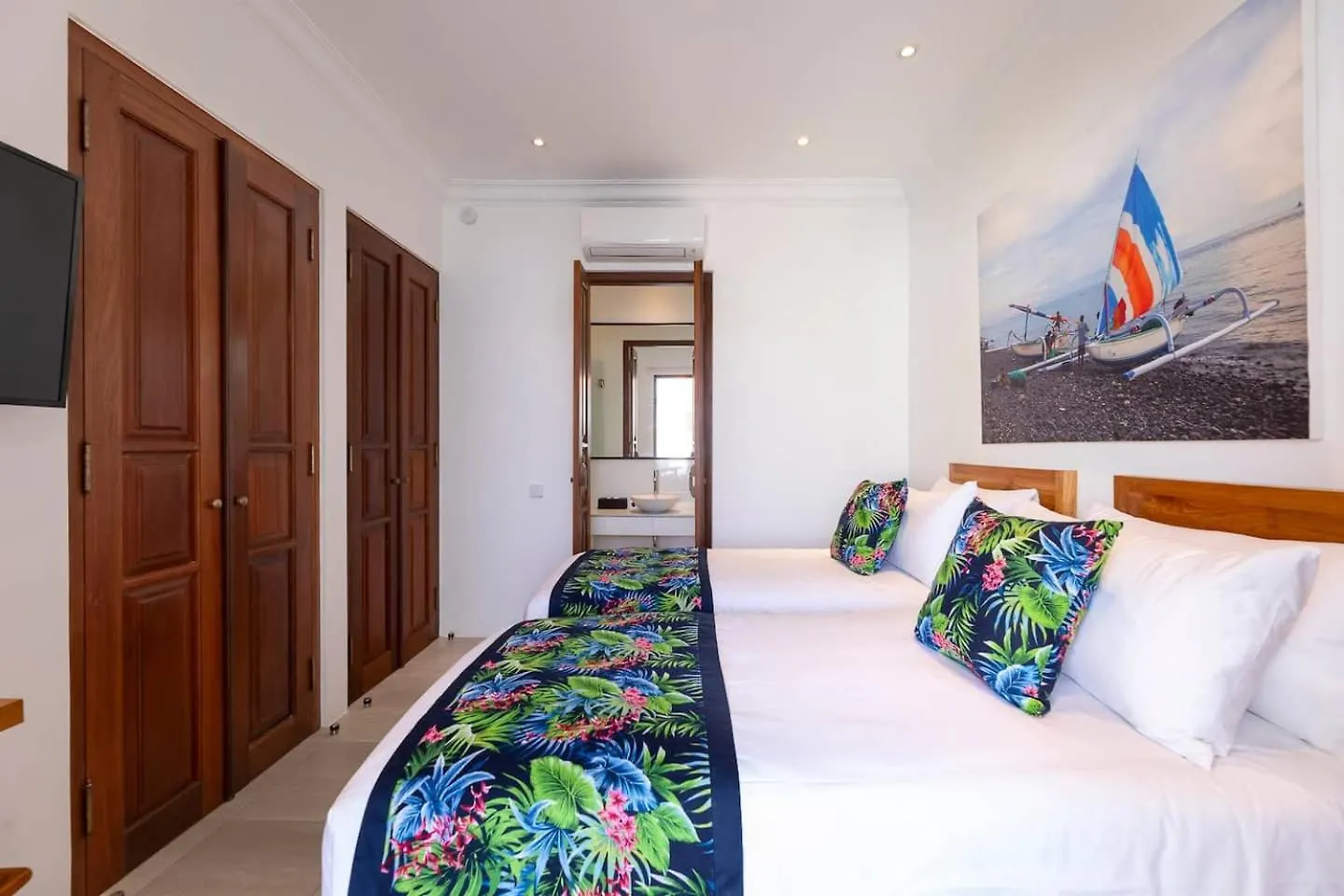 ヴィラ Gorgeous 2 Bed Pool Villa, Walk To Seminyak Beach