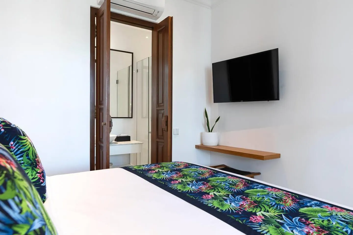 Βίλα Gorgeous 2 Bed Pool Villa, Walk To Seminyak Beach Ινδονησία